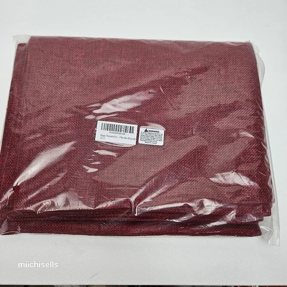 Placemats Set Of 8 In Burgundy Placemats - Picture 4 of 8